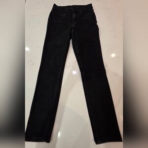 Calvin Klein Women's Jeans Size 27- Item 069